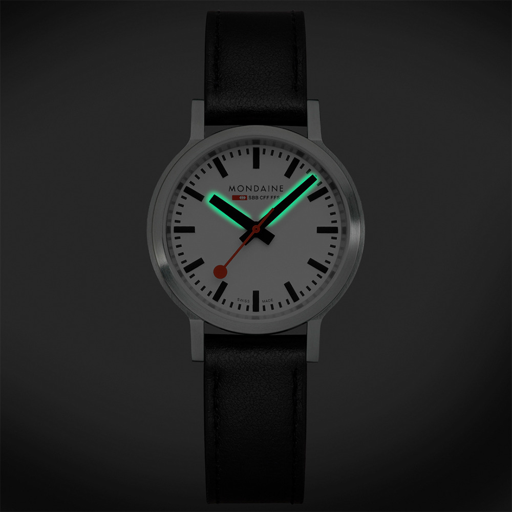 Mondaine 瑞士國鐵stop2go女士腕錶 – 白x黑 / 3401BLBV-SET / 34mm