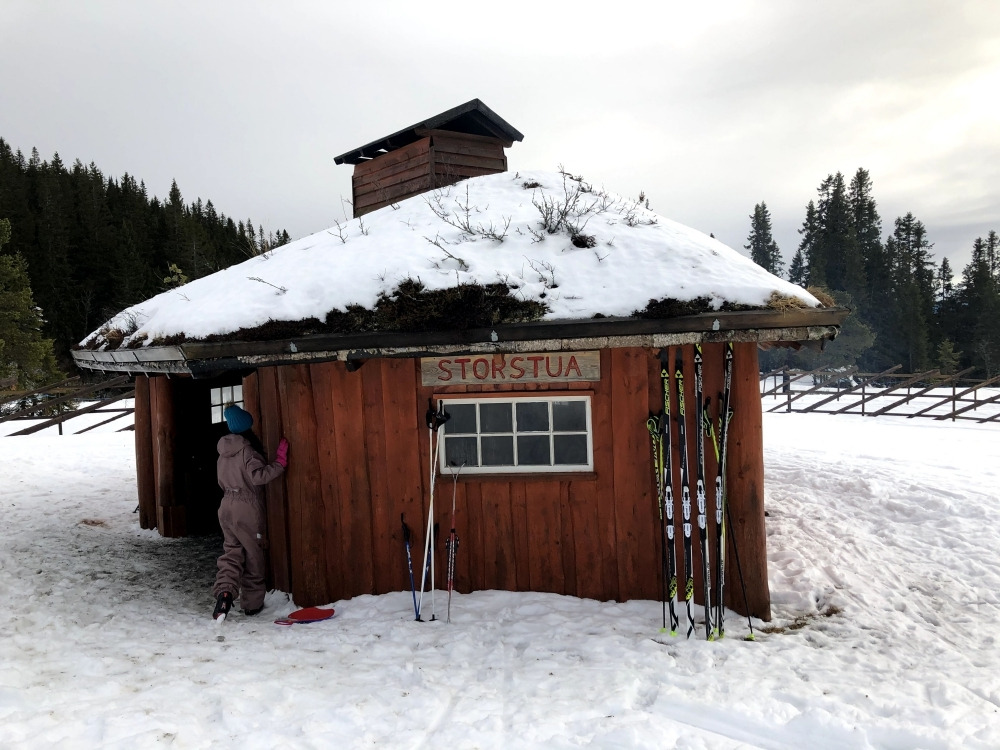 挪威滑雪小木屋