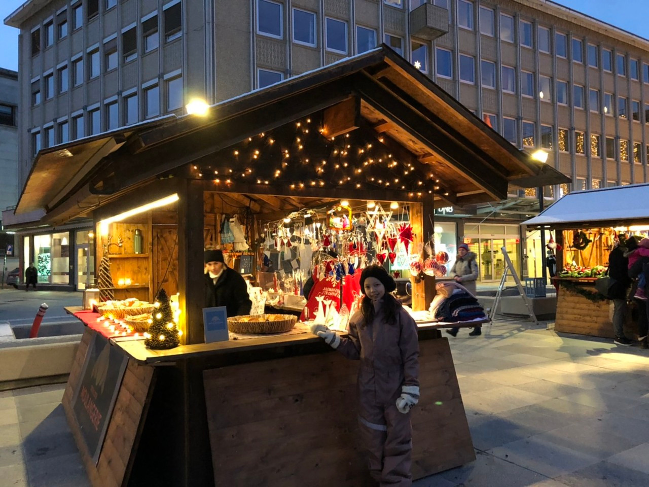 挪威耶誕市集耶誕飾品攤