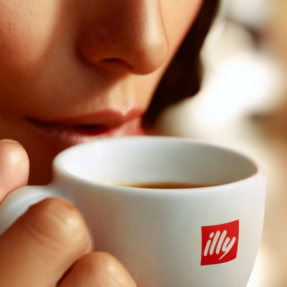  illy 低咖啡因咖啡