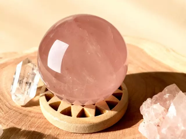 粉水晶招桃花 LIVINN