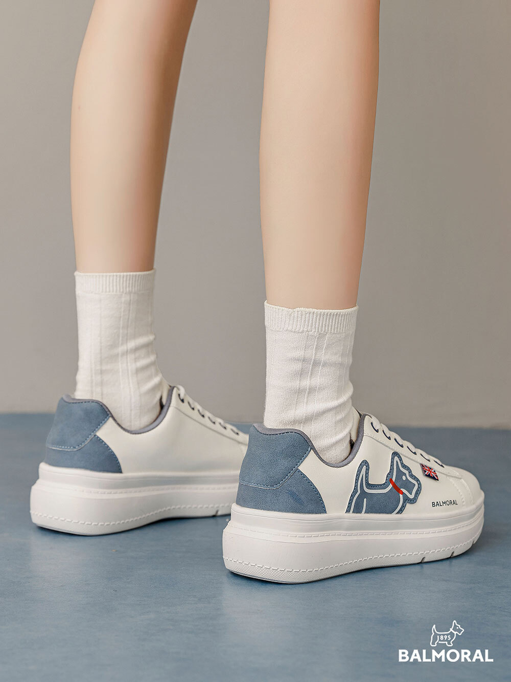 材質拼接設計 低調有質感的小白鞋