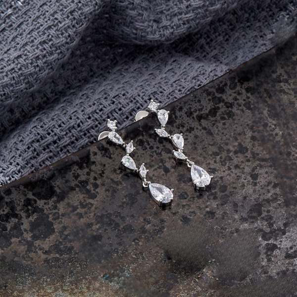 白K色鋯石純銀耳環-星河軌跡