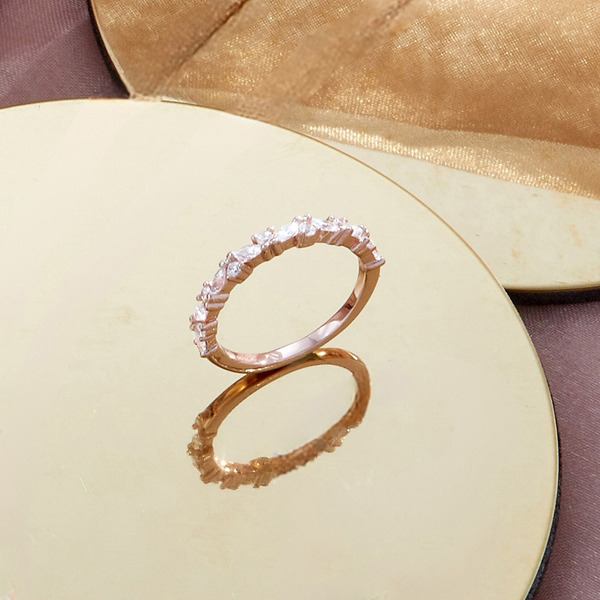 玫瑰金色鋯石純銀戒指-輕風寄語