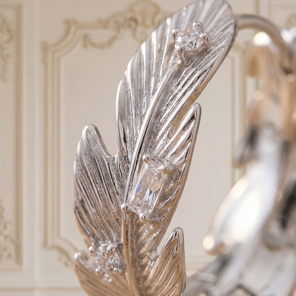 白K色鋯石純銀耳環-銀葉花冠