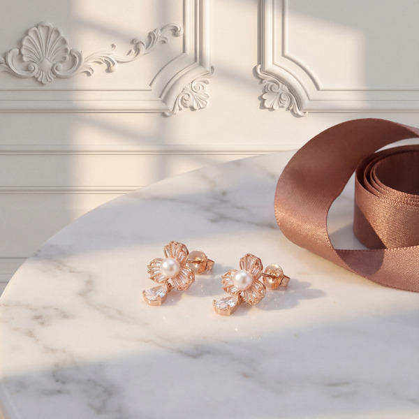 玫瑰金色鋯石珍珠純銀耳環-幸運花語