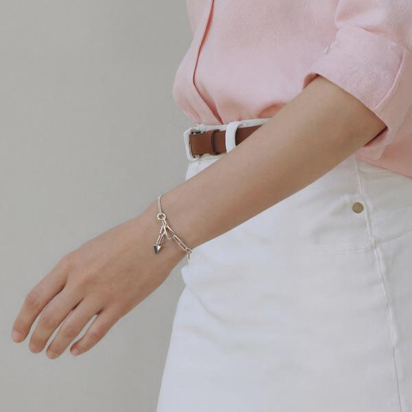 銀色純銀手鍊-牽掛記號