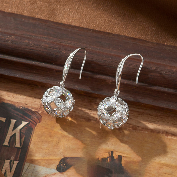 白K色鋯石純銀耳環-星穹花窗