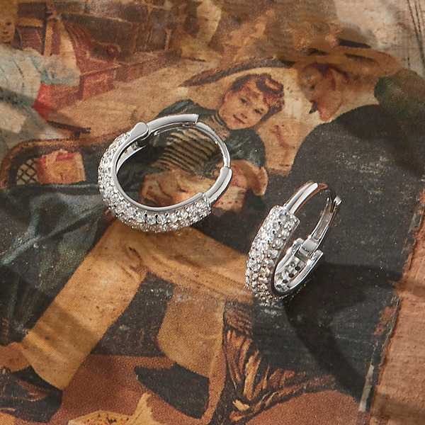 白K色鋯石純銀耳環-微耀圈語