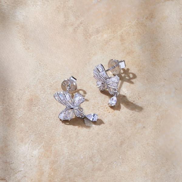 白K色鋯石純銀耳環-蝶語微光