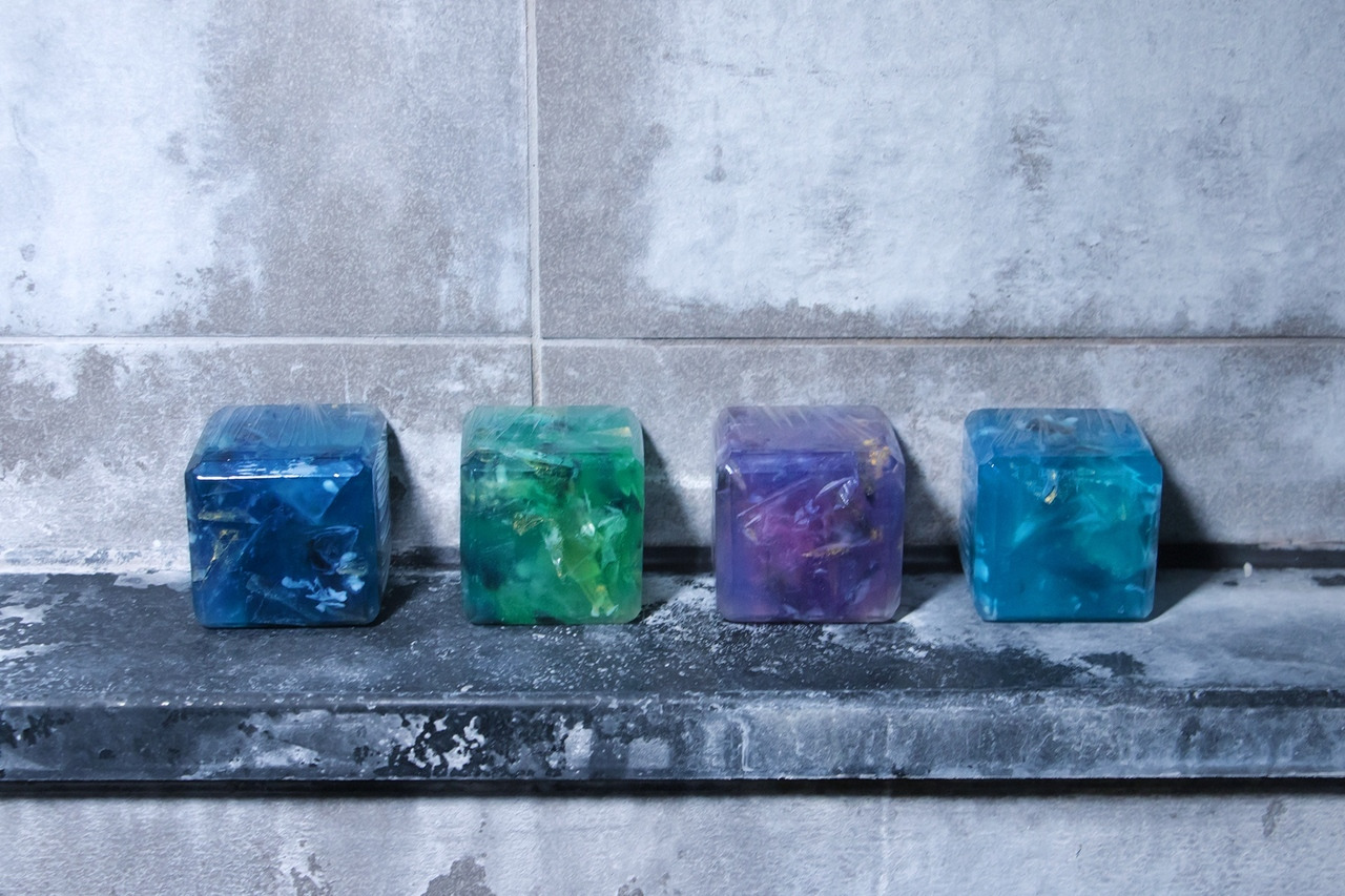 宇宙魔方皂-經典木質/深藍色