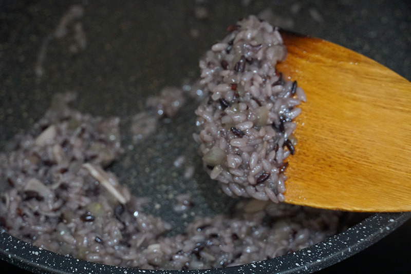 燉紫米飯